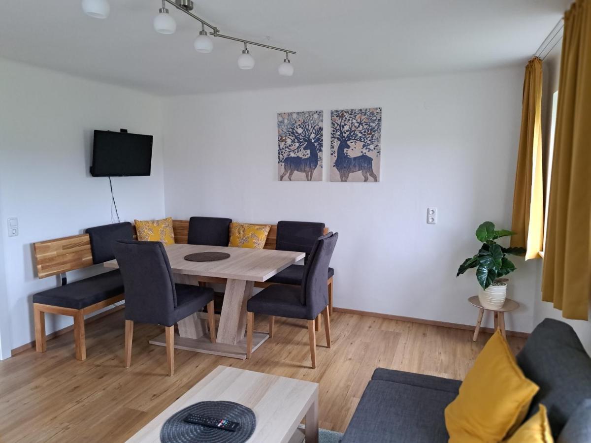 Ferienwohnung Wallersee 纽玛特-安华莱斯 外观 照片